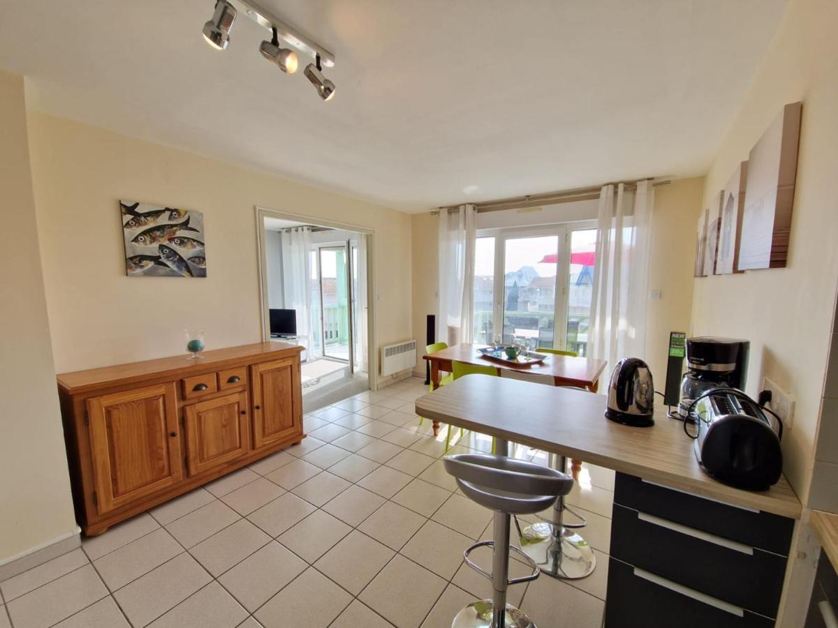 Appartement Avec Piscine, Tennis & Balcon, Centre-Ville Chatelaillon-Plage, 6 Pers, 2 Ch - Fr-1-706-17 מראה חיצוני תמונה